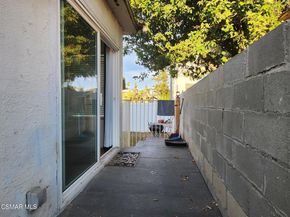 5841 Tujunga Avenue, North Hollywood CA 91601