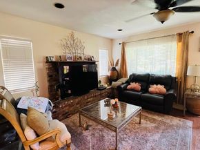 1923 Grismer Avenue, Burbank CA 91504
