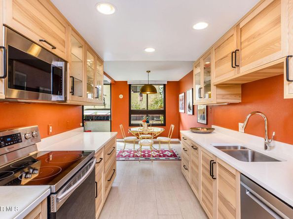 8828 Pershing Drive 112, Playa Del Rey CA 90293
