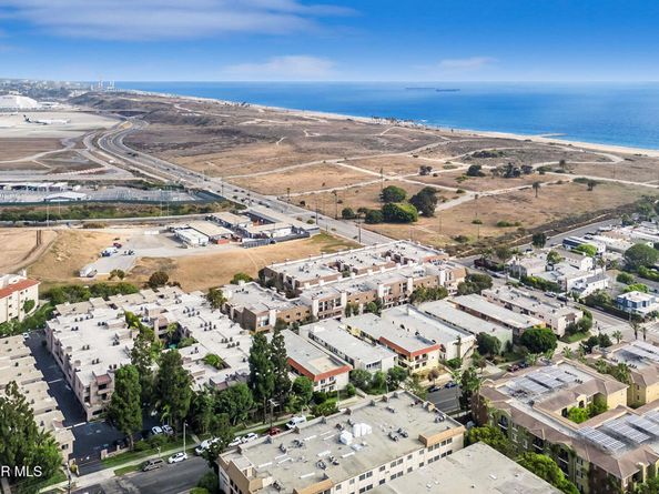 8828 Pershing Drive 112, Playa Del Rey CA 90293