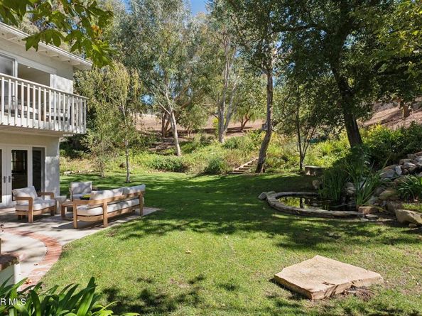 5900 Gleam Court, Agoura Hills CA 91301
