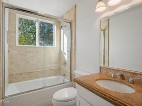 5900 Gleam Court, Agoura Hills CA 91301