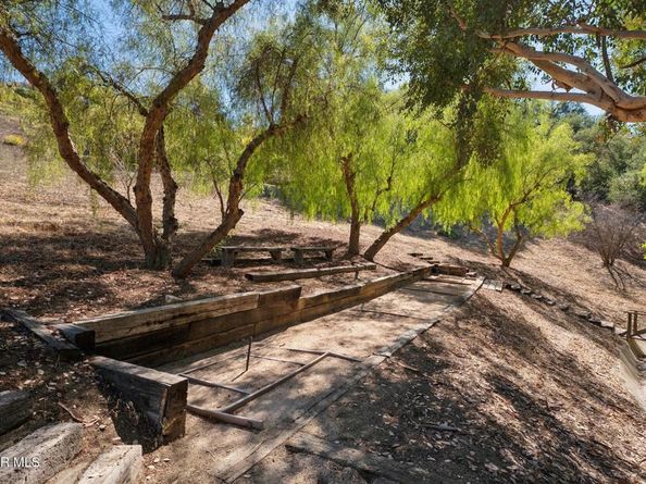 5900 Gleam Court, Agoura Hills CA 91301