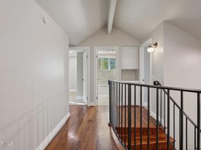 5900 Gleam Court, Agoura Hills CA 91301