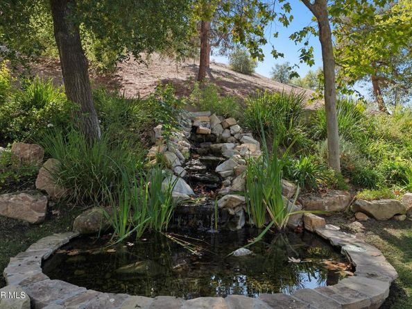 5900 Gleam Court, Agoura Hills CA 91301