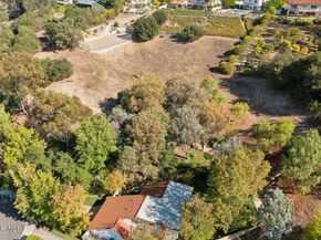 5900 Gleam Court, Agoura Hills CA 91301