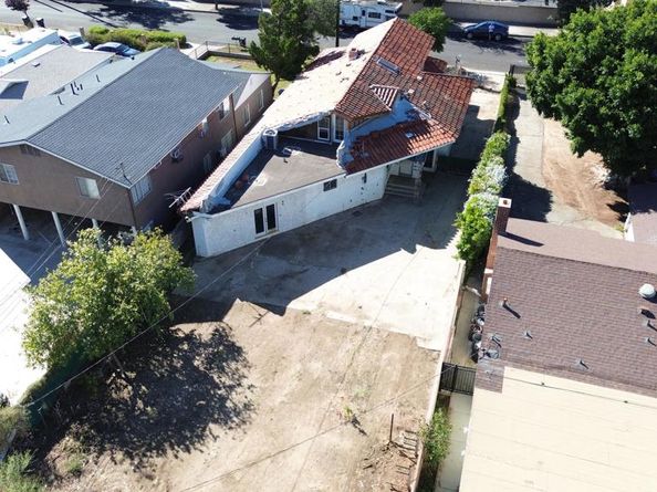 10956 Columbus Avenue, San Fernando CA 91345