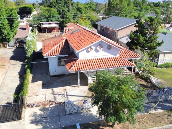 10956 Columbus Avenue, San Fernando CA 91345