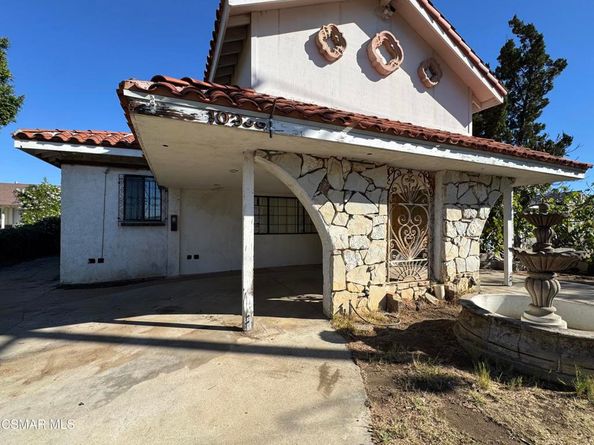 10956 Columbus Avenue, San Fernando CA 91345