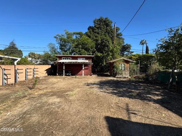 10956 Columbus Avenue, San Fernando CA 91345