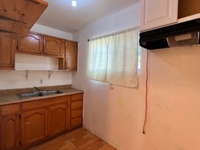 2160 E 105th, Los Angeles CA 90002