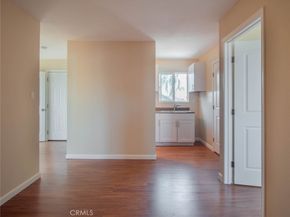 1805 W 35th Street, Los Angeles CA 90018