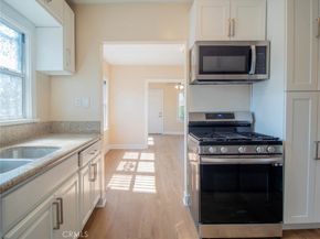 1805 W 35th Street, Los Angeles CA 90018