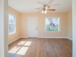 1805 W 35th Street, Los Angeles CA 90018