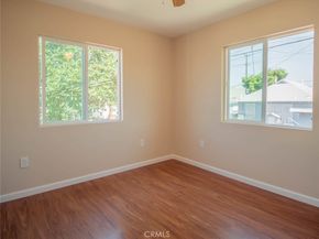 1805 W 35th Street, Los Angeles CA 90018