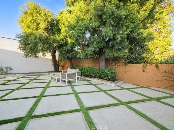 1436 Ardmore Avenue, Glendale CA 91202