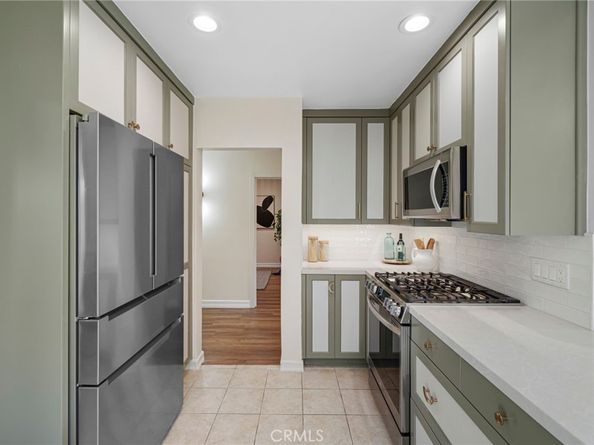1436 Ardmore Avenue, Glendale CA 91202
