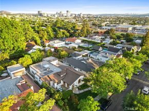 1436 Ardmore Avenue, Glendale CA 91202