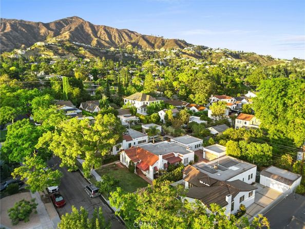 1436 Ardmore Avenue, Glendale CA 91202