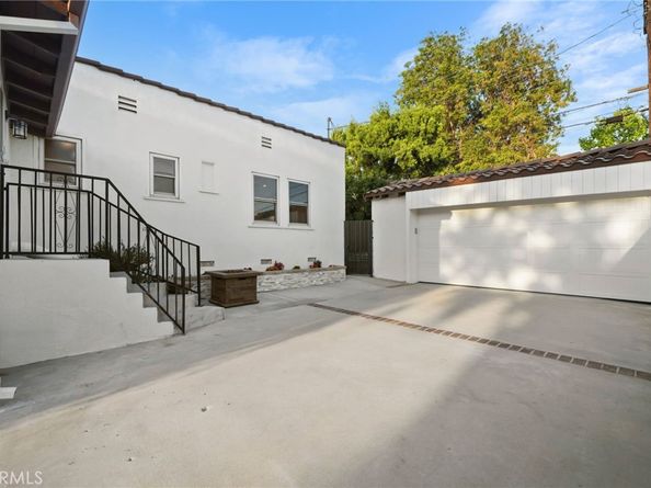 1436 Ardmore Avenue, Glendale CA 91202