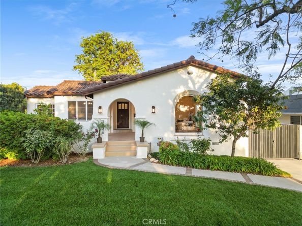 1436 Ardmore Avenue, Glendale CA 91202