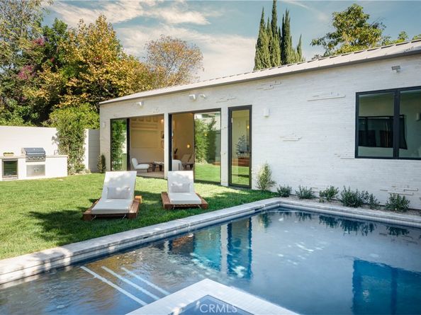 4170 Sunnyslope Avenue, Sherman Oaks CA 91423