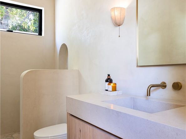 4170 Sunnyslope Avenue, Sherman Oaks CA 91423