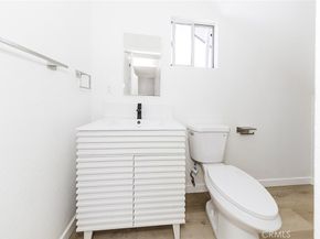 19314 Valerio, Reseda CA 91335