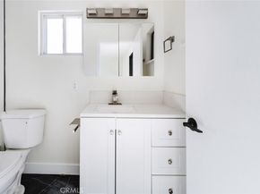 19314 Valerio, Reseda CA 91335