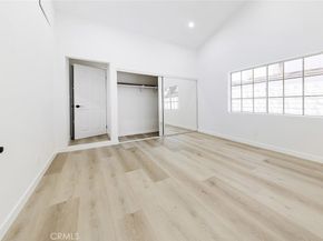 19314 Valerio, Reseda CA 91335