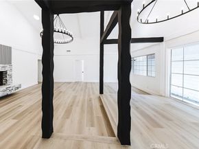 19314 Valerio, Reseda CA 91335