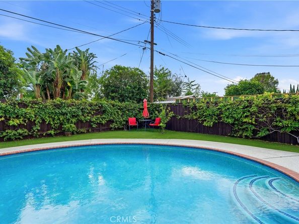 16456 Kingsbury, Granada Hills CA 91344