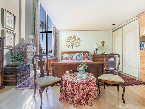 125 W Mountain Street 303, Glendale CA 91202