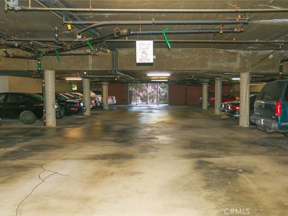 125 W Mountain Street 303, Glendale CA 91202