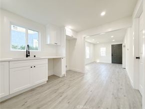 2442 E 114th Street, Los Angeles CA 90059