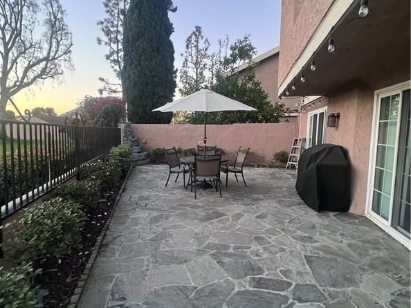 1981 W Bayshore, Anaheim CA 92801