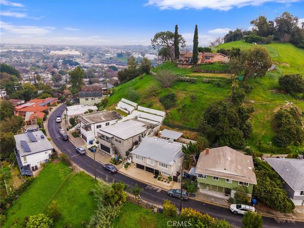 2639 Round, Los Angeles CA 90032