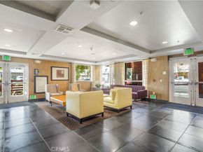 21301 Erwin 526, Woodland Hills CA 91367