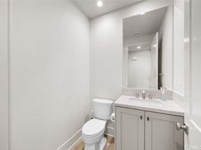 237 Pinnacle, Irvine CA 92602