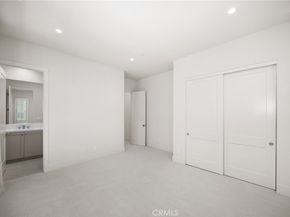 237 Pinnacle, Irvine CA 92602