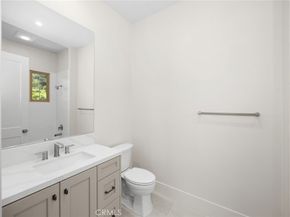 237 Pinnacle, Irvine CA 92602