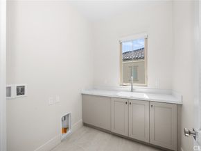 237 Pinnacle, Irvine CA 92602