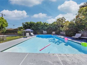 N Gainsborough Dr, Pasadena CA 91107