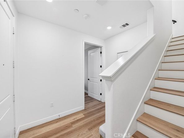 381 Bellver, Lake Forest CA 92630