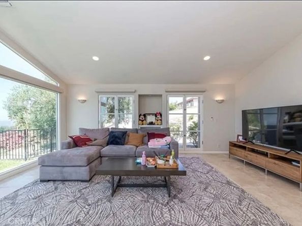 2966 Zane Grey, Altadena CA 91001