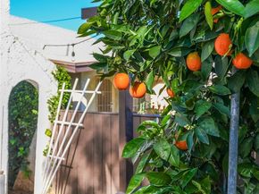 1361 Armadale Avenue, Los Angeles CA 90042