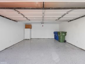 8909 S 5th Avenue, Inglewood CA 90305