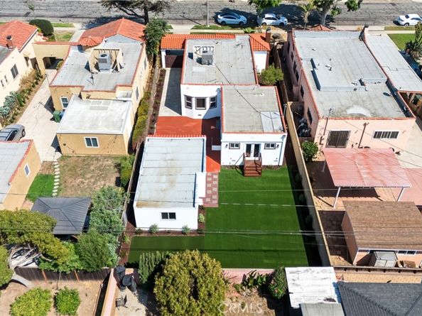 8909 S 5th Avenue, Inglewood CA 90305