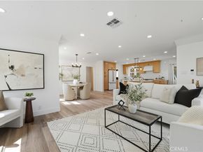 8909 S 5th Avenue, Inglewood CA 90305