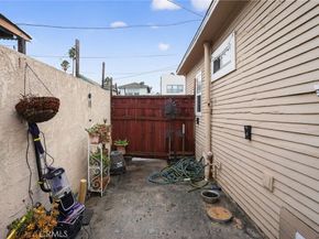 1053 E Hellman Street, Long Beach CA 90813